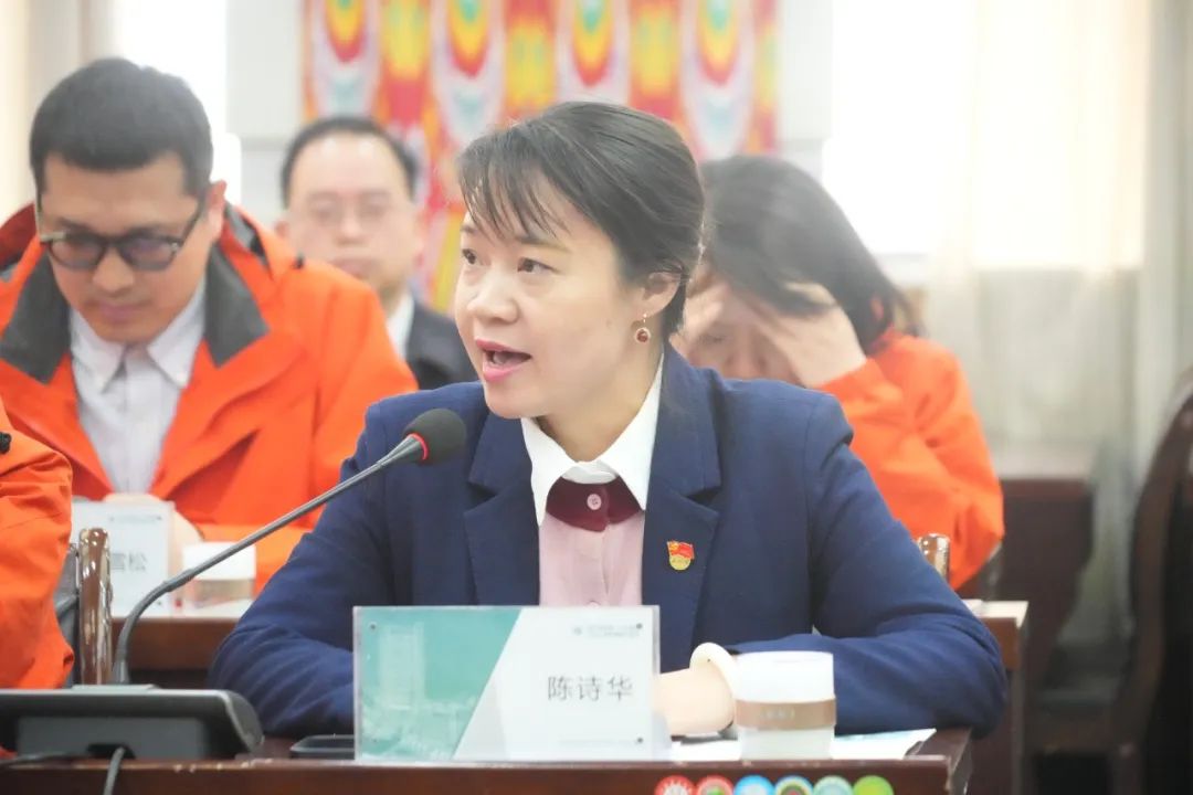 陈诗华2.JPG 陈诗华2.JPG